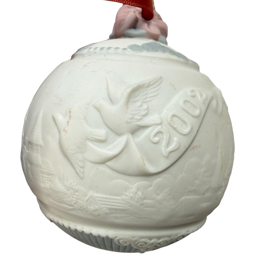 VTG Lladro 2002 Christmas Ball Ornament Porcelain Angel Dove Village Spain White